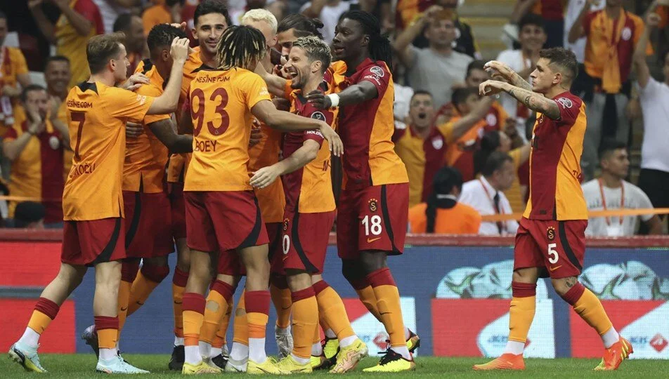 galatasaray-RTI.tv