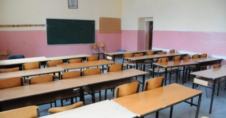 greve-ne-shkolla-780x439-650x358-1200x630-1-768x403-1
