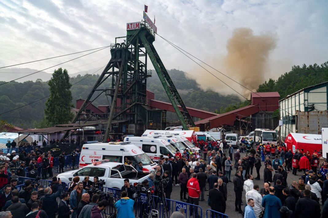 rti.tv 221015075639-03-turkey-coal-mine-explosion