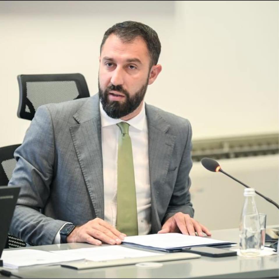 elbert krasniqi