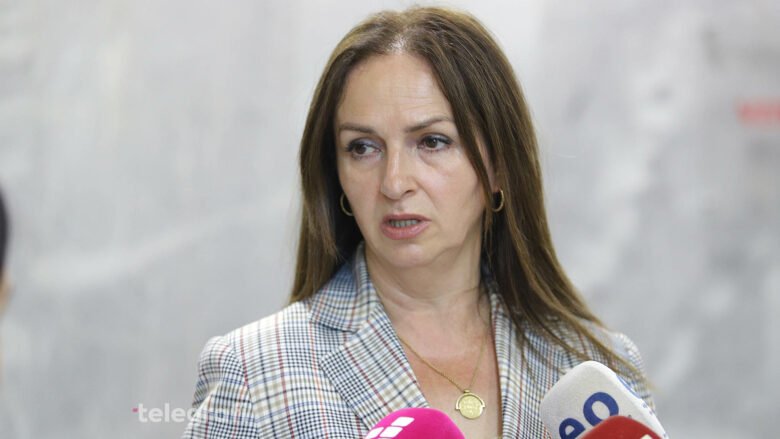 Arberie-Nagavci-deklarate-foto-Ridvan-Slivova-1-e1725348403919-780x439